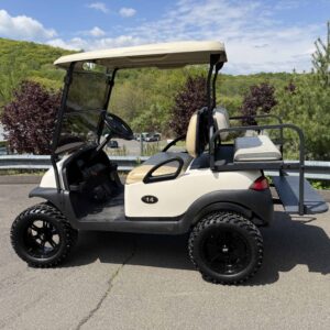 White Club Car